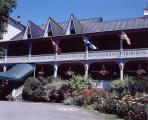 Auberge Lakeview Inn