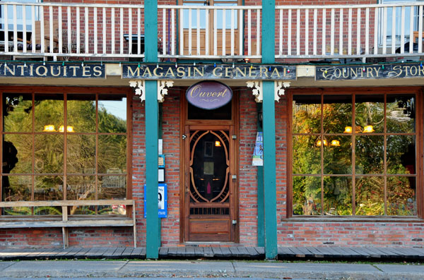 Magasin général de Frelishburg: Un des quelques magasins généraux de la région, Frelighsburg. 
© Stéphane Lemire
