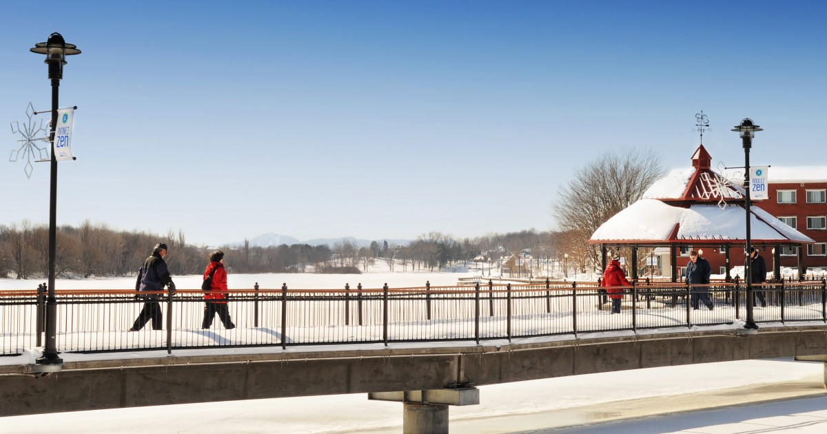 Sherbrooke Promenade du LacdesNations Sherbrooke Marches