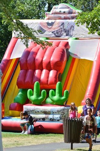 Mascoto La Fete Des Mascottes Granby Cantons De L Est Estrie